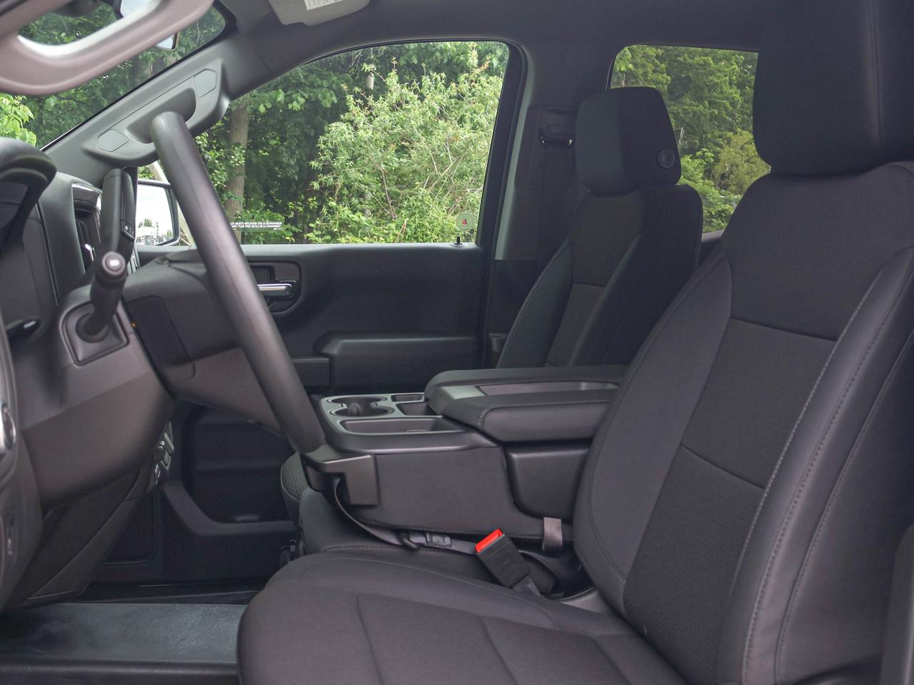 2026 GMC Sierra 1500 PRO Photo