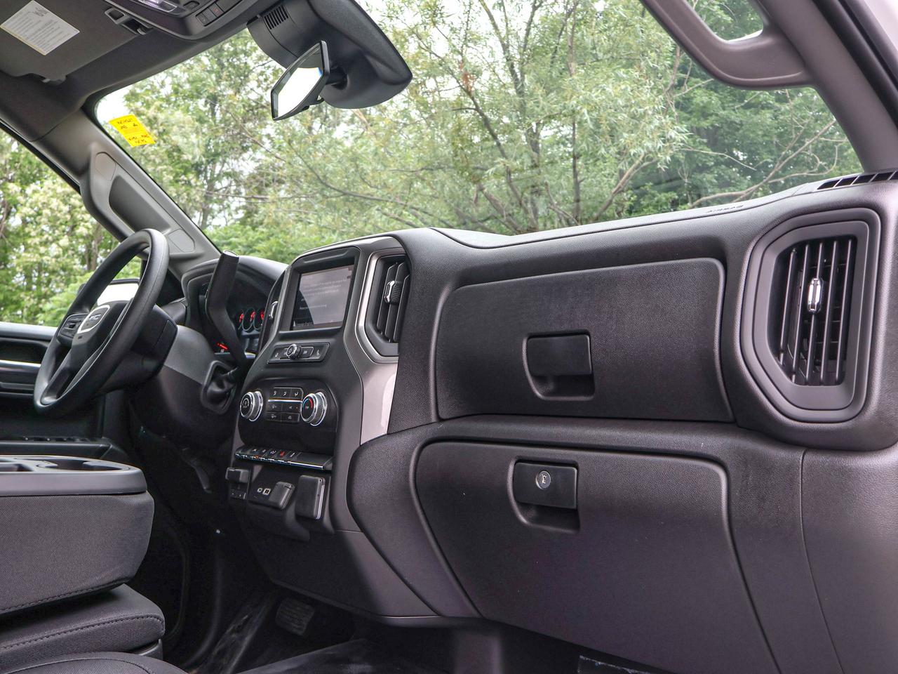 2026 GMC Sierra 1500 PRO Photo
