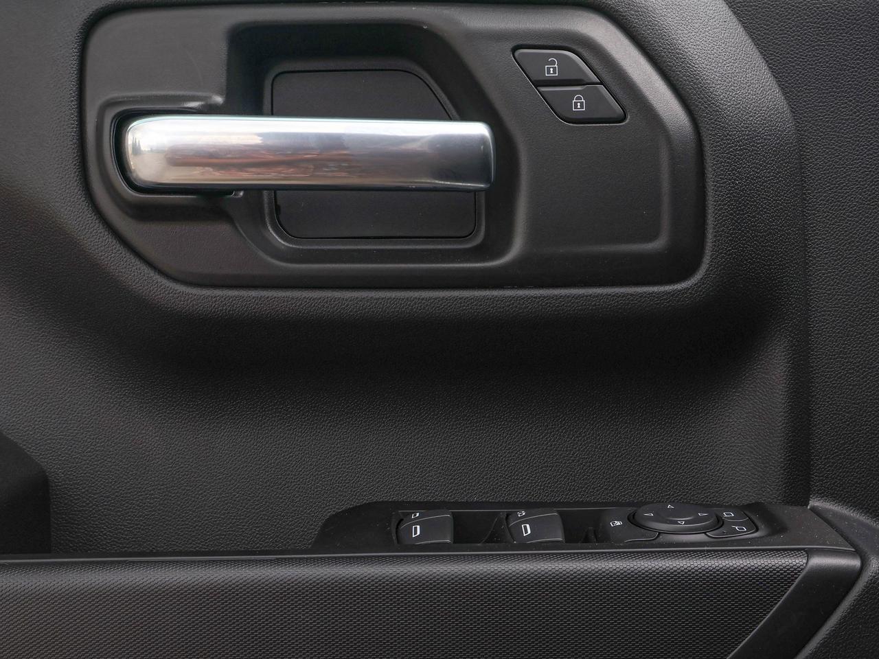2026 GMC Sierra 1500 PRO Photo