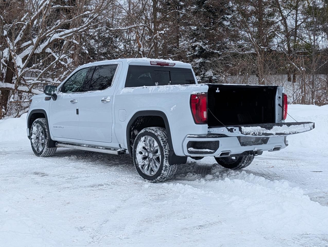 2026 GMC Sierra 1500 Denali Photo