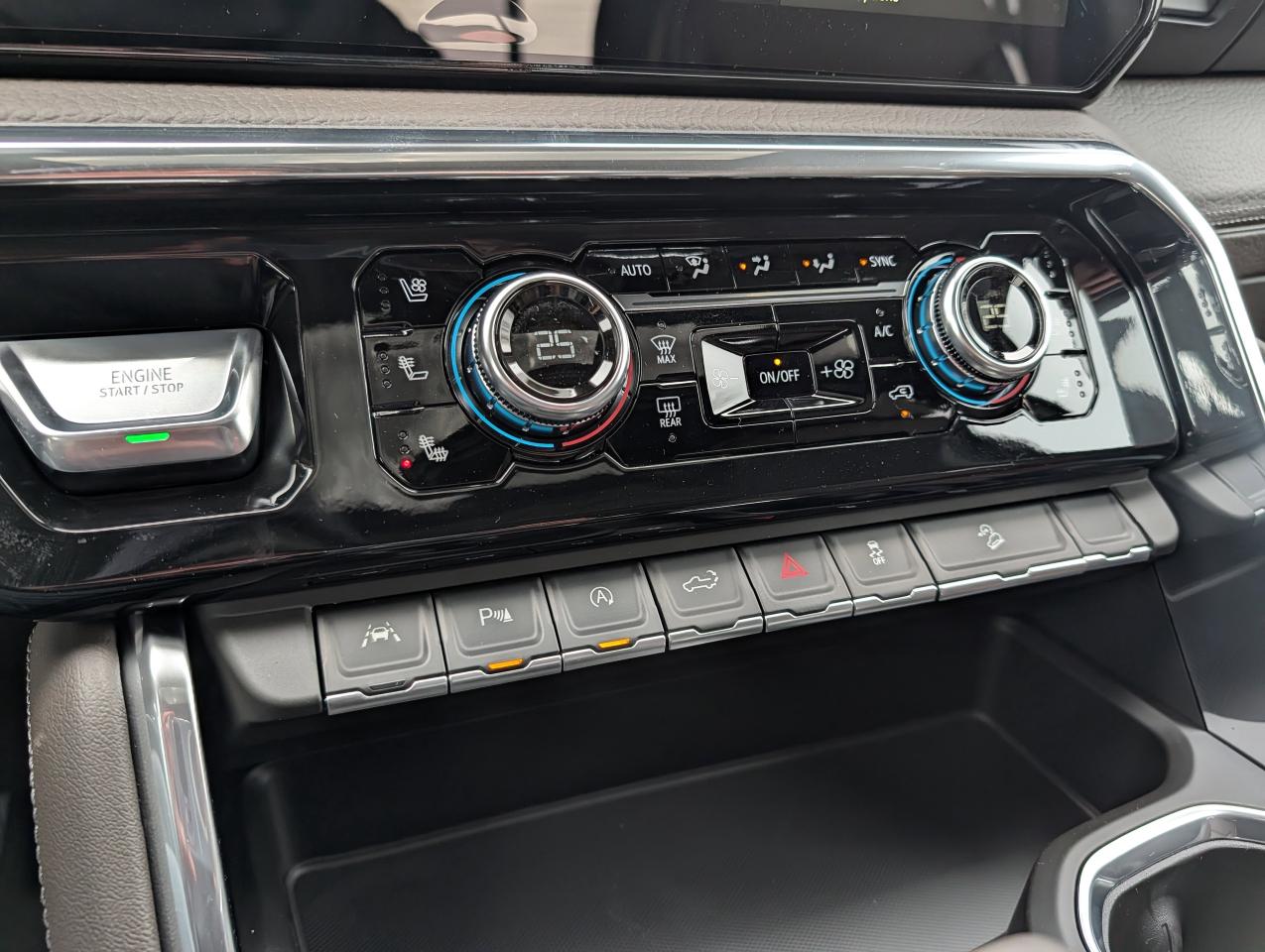 2026 GMC Sierra 1500 Denali Photo