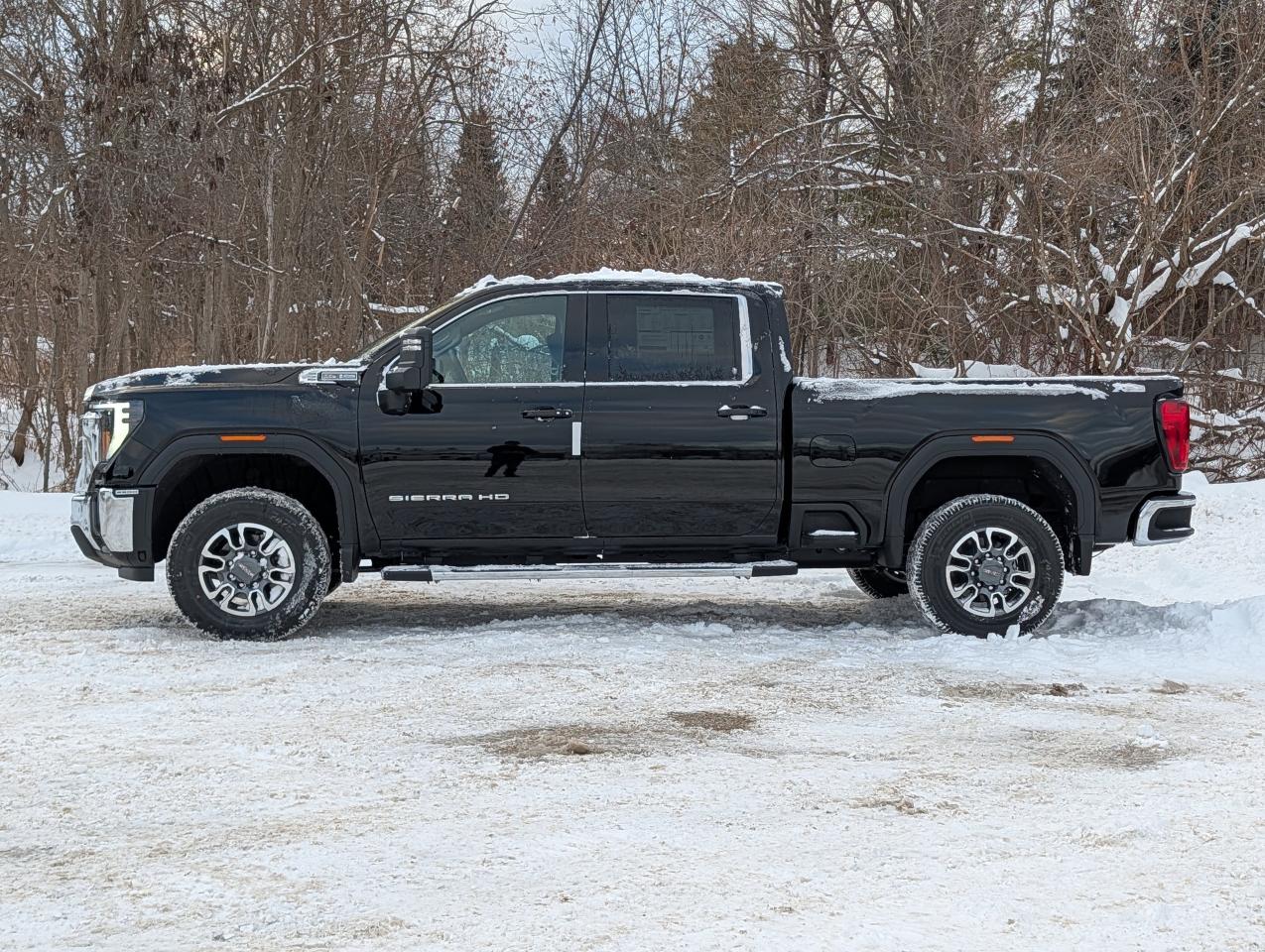 2026 GMC SIERRA 2500HD SLE Photo3