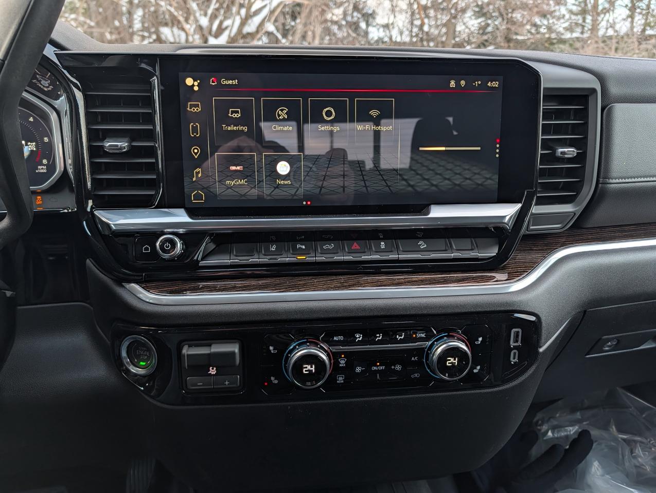 2026 GMC SIERRA 2500HD SLE Photo