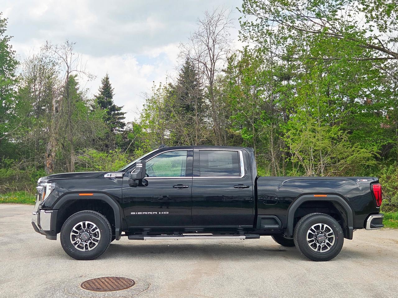 2026 GMC SIERRA 2500HD SLE Photo