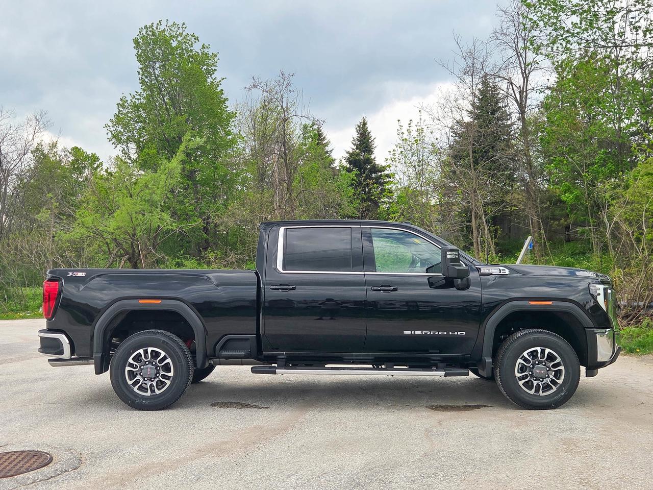 2026 GMC SIERRA 2500HD SLE Photo