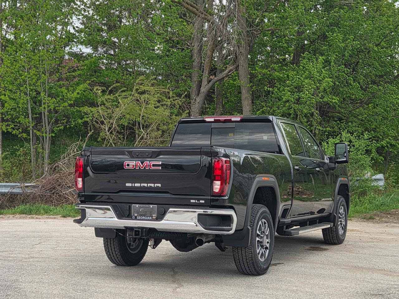 2026 GMC SIERRA 2500HD SLE Photo