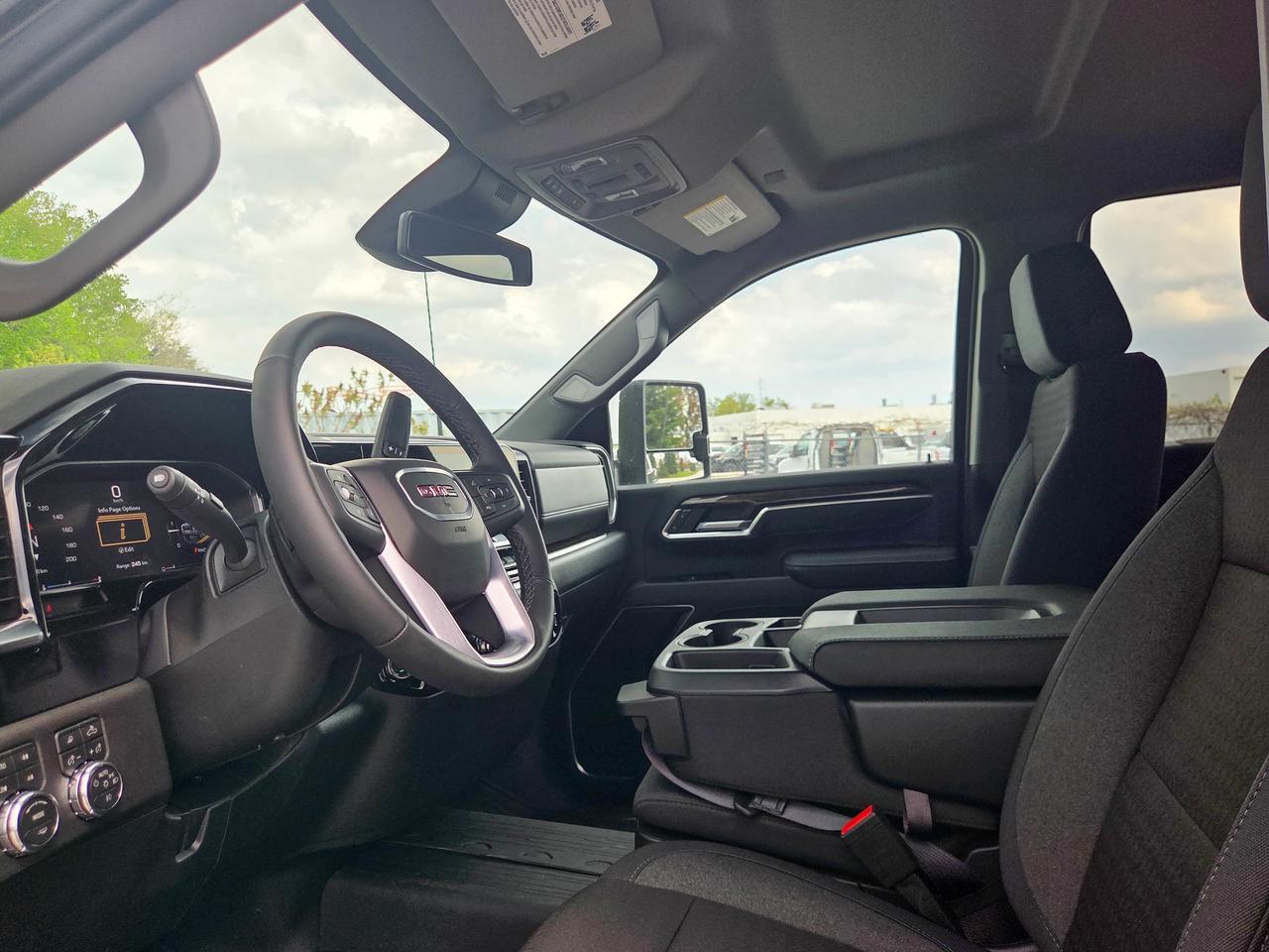 2026 GMC SIERRA 2500HD SLE Photo