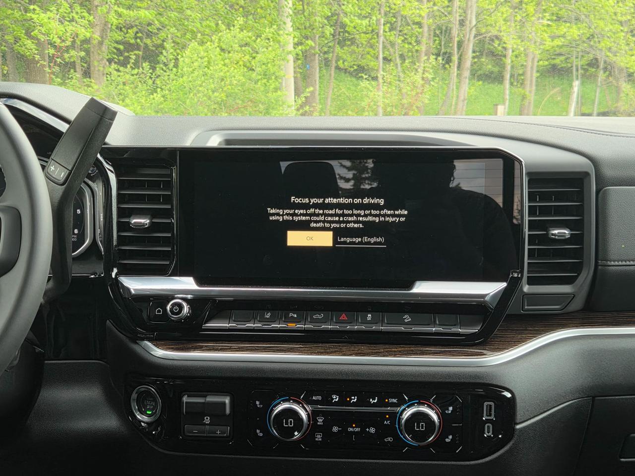 2026 GMC SIERRA 2500HD SLE Photo