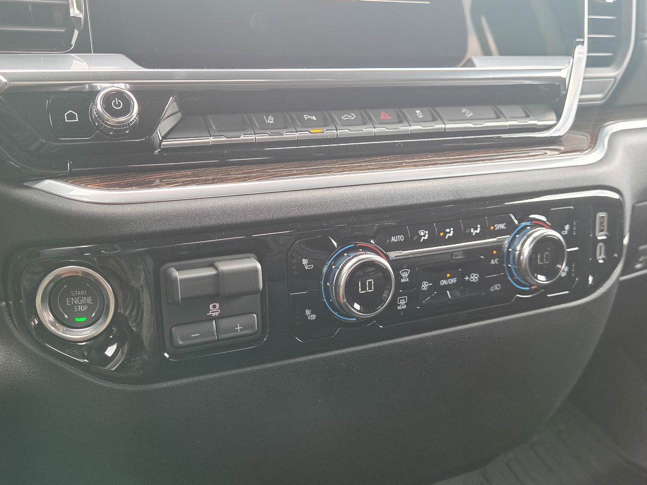 2026 GMC SIERRA 2500HD SLE Photo