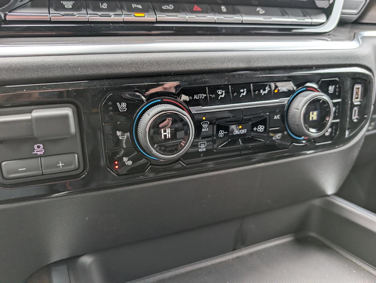 2026 Chevrolet SILVERADO 2500HD High Country Photo