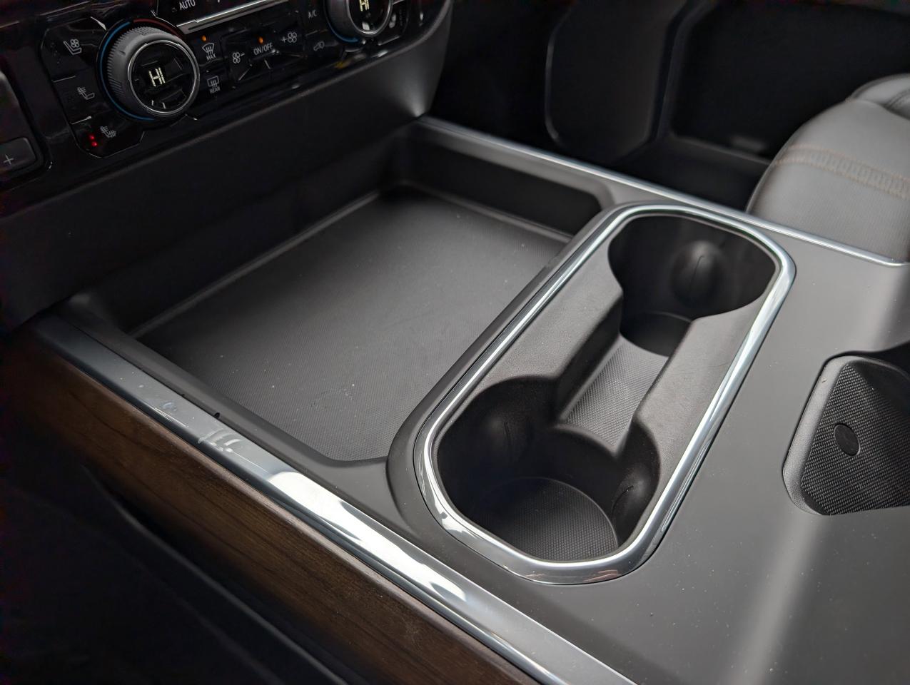 2026 Chevrolet SILVERADO 2500HD High Country Photo