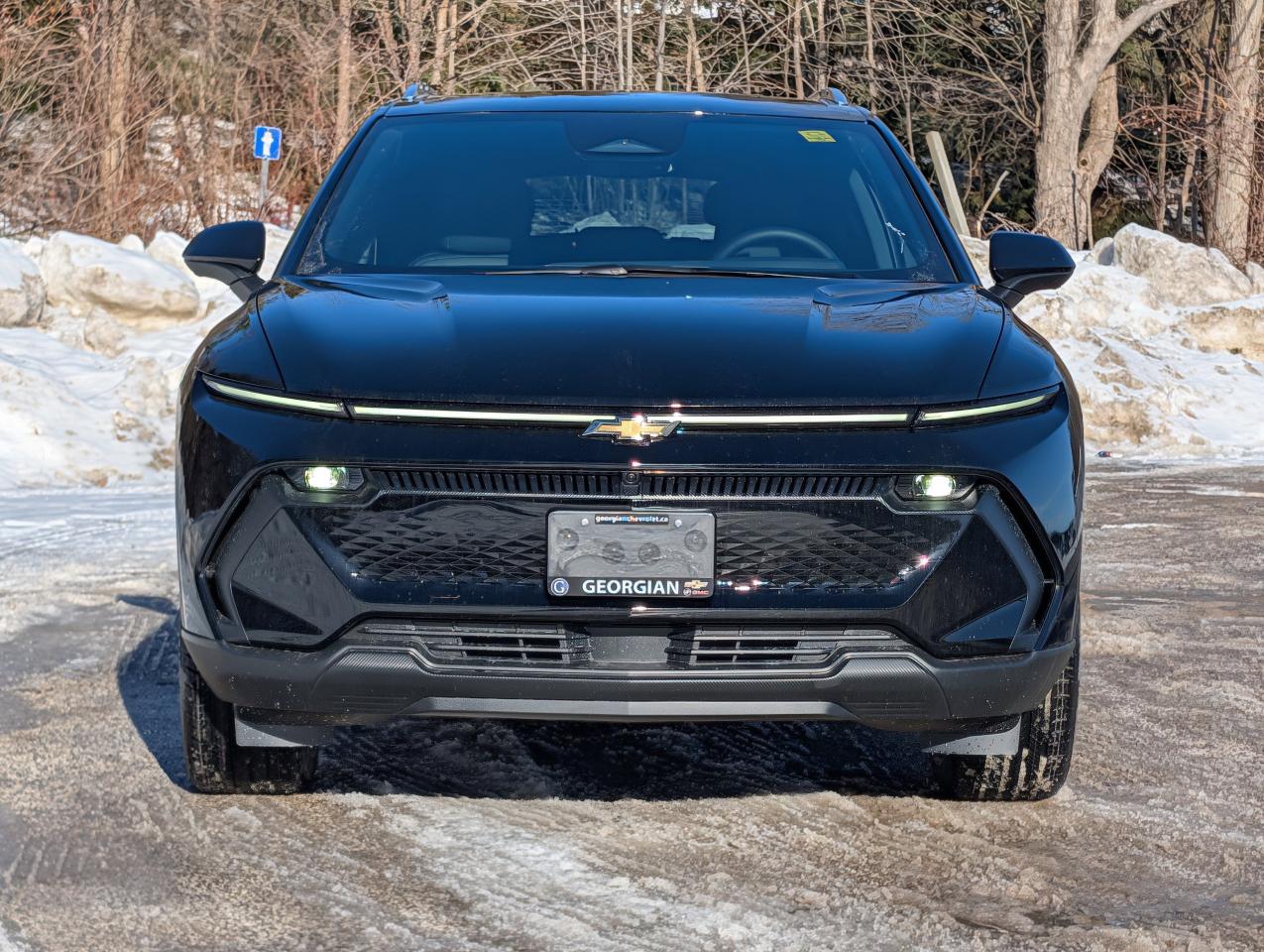 2026 Chevrolet Equinox EV LT Photo4