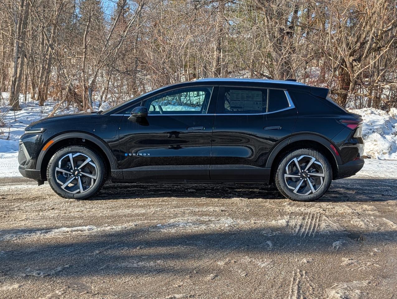 2026 Chevrolet Equinox EV LT Photo