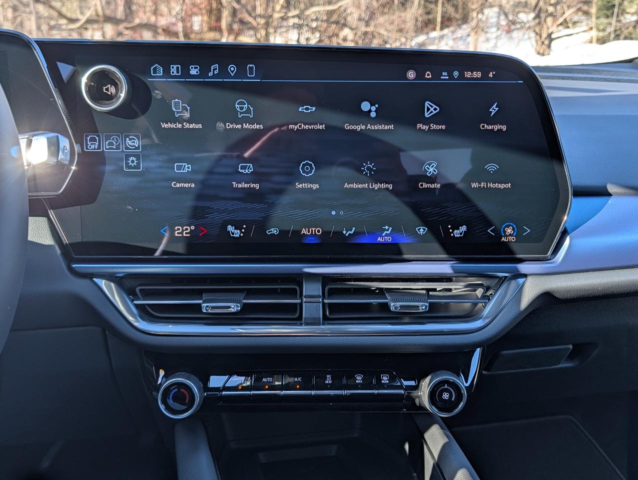 2026 Chevrolet Equinox EV LT Photo