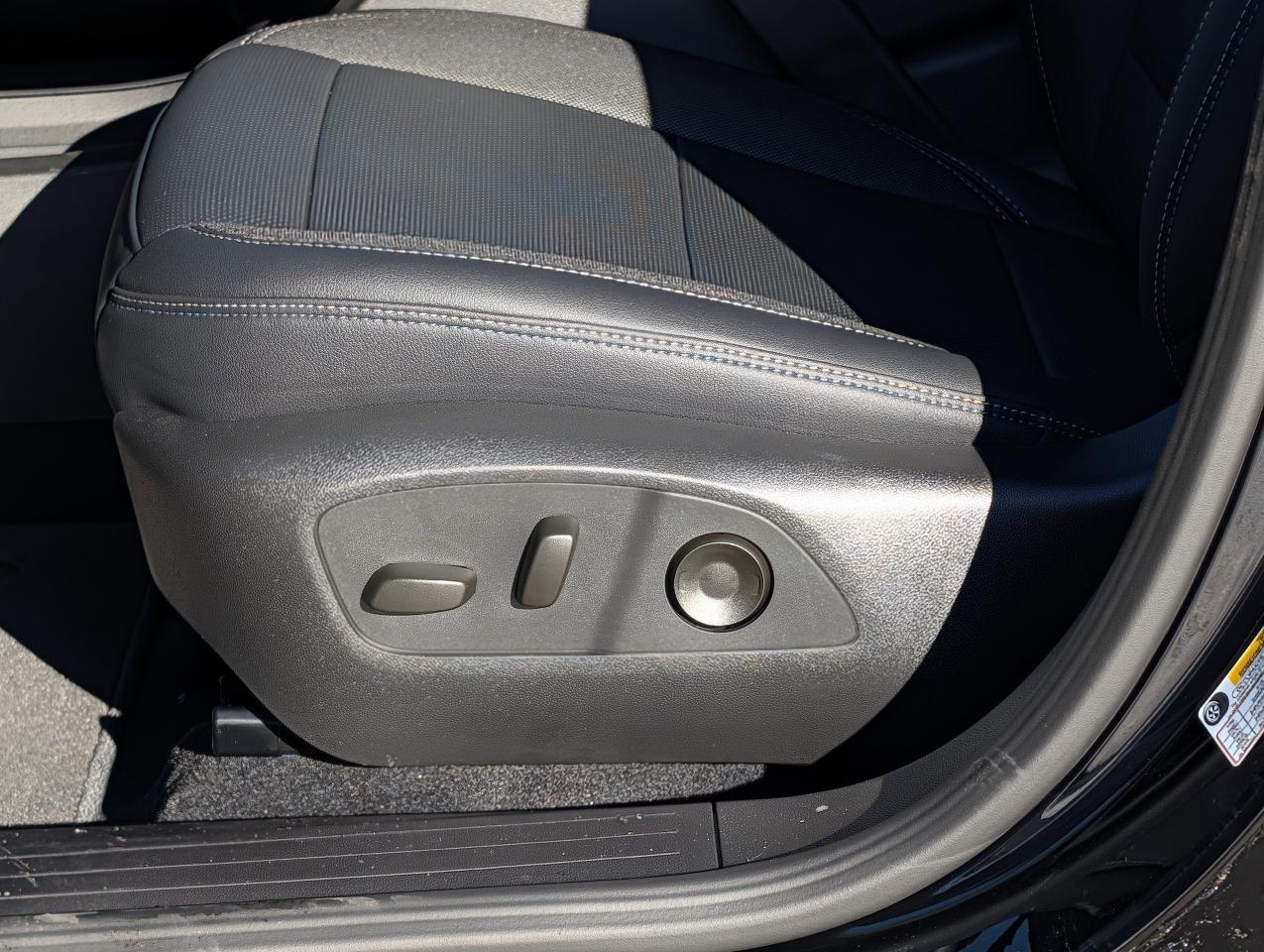 2026 Chevrolet Equinox EV LT Photo