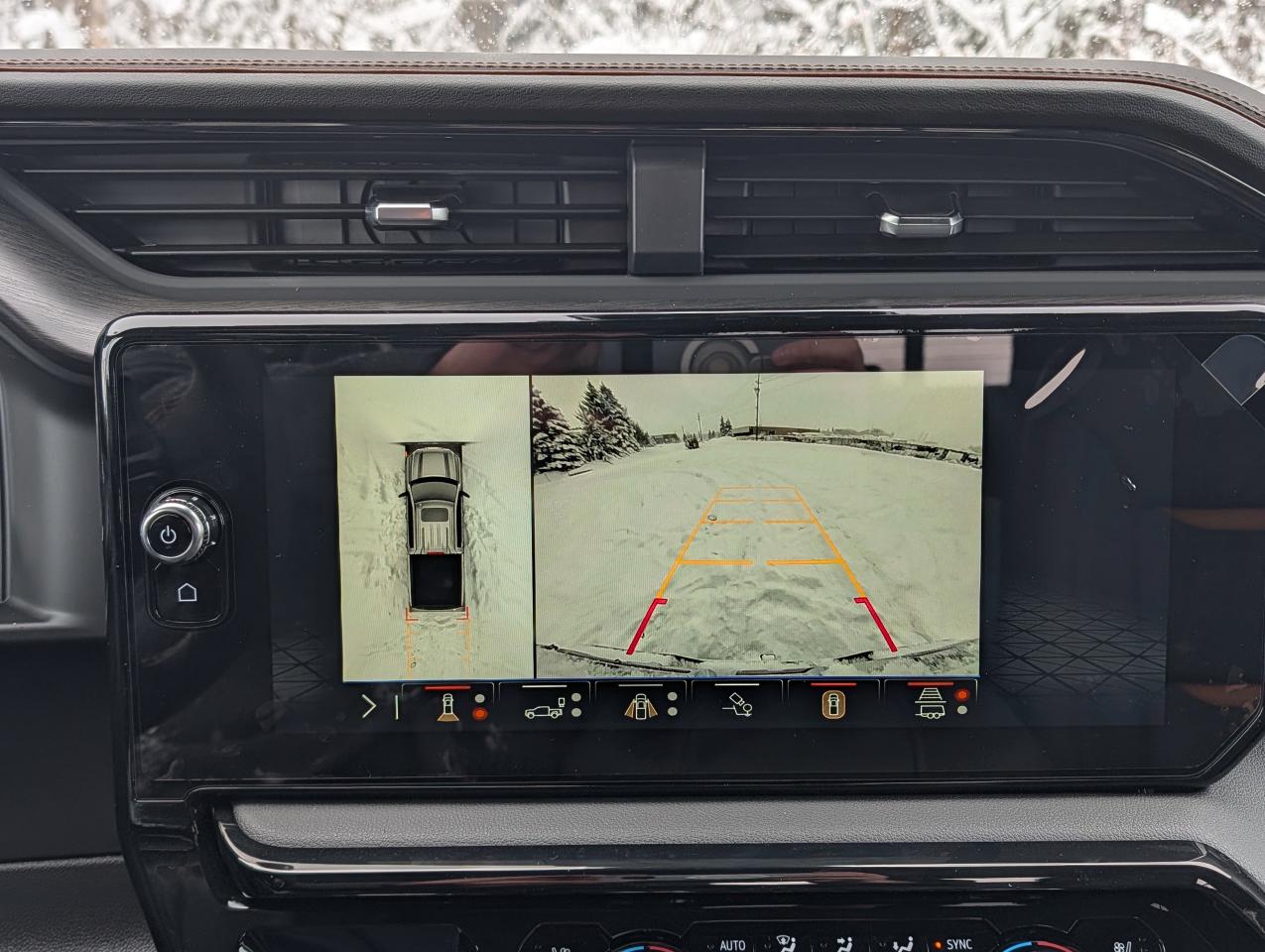 2026 GMC Sierra 1500 AT4 Photo