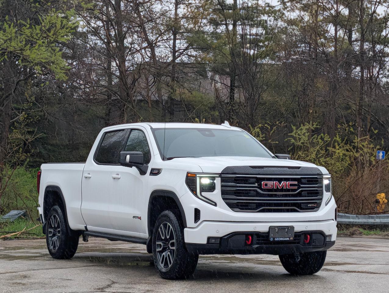 2026 GMC Sierra 1500 AT4 Photo2