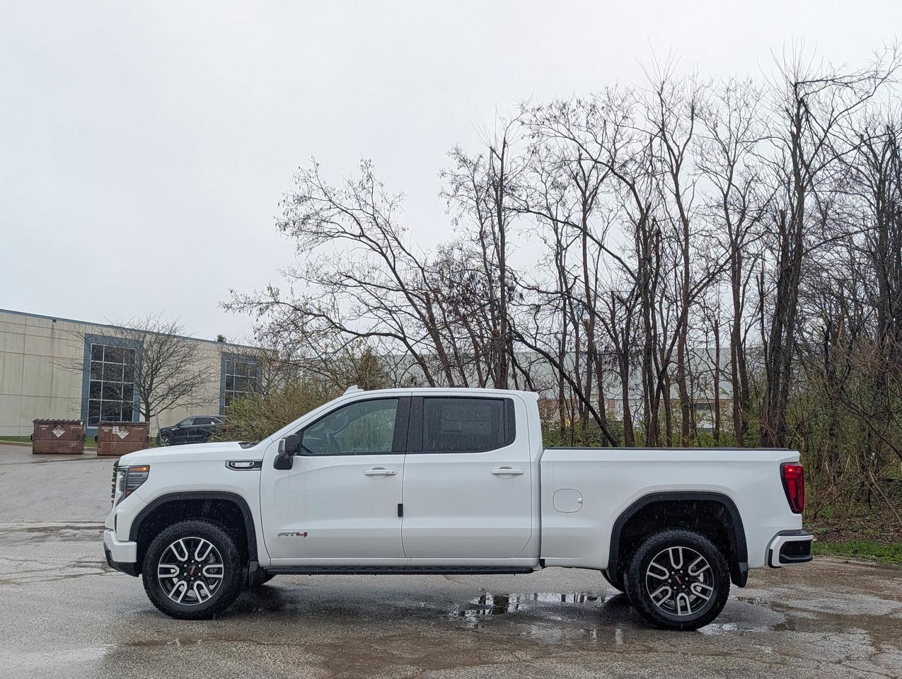 2026 GMC Sierra 1500 AT4 Photo