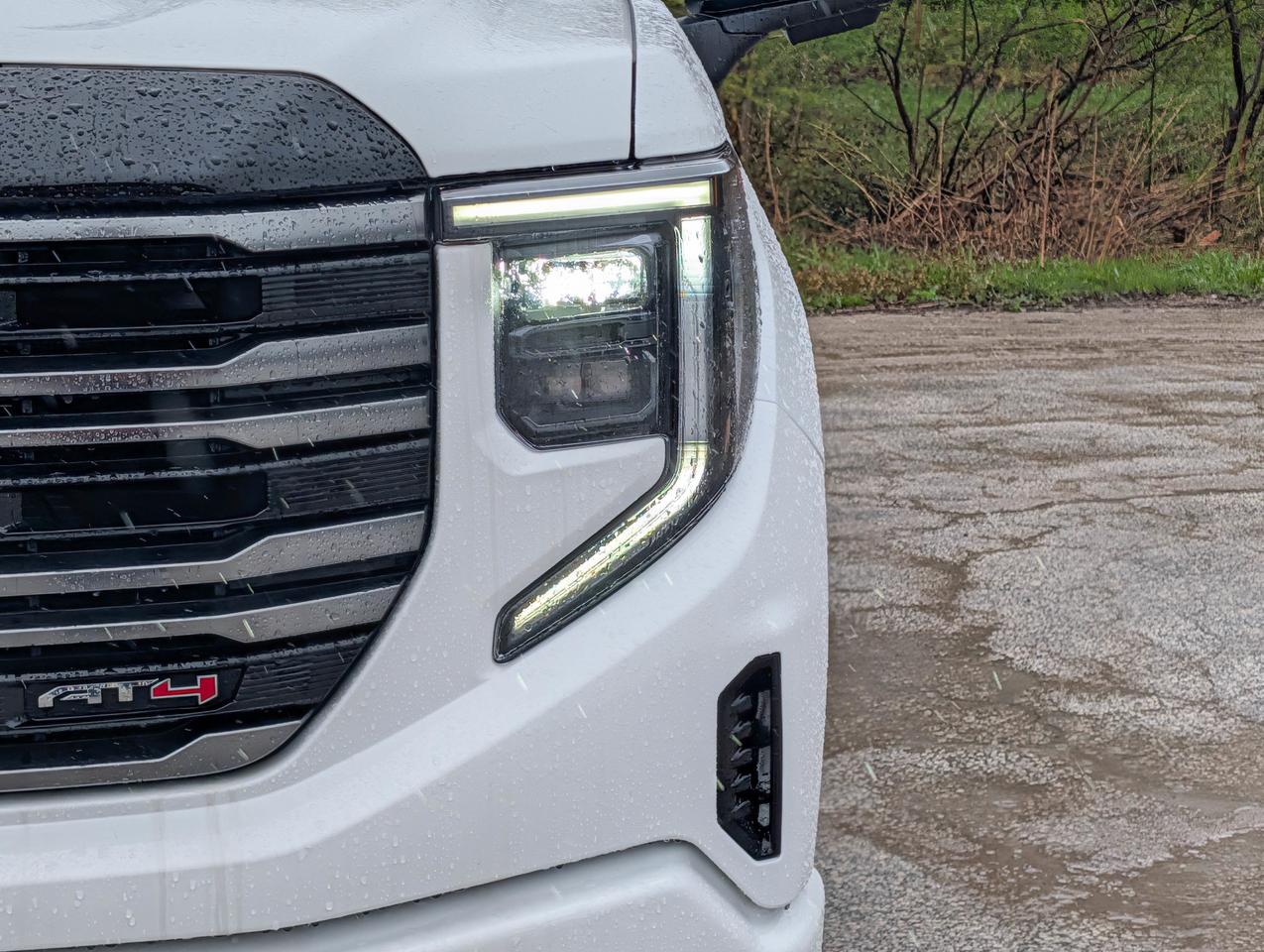 2026 GMC Sierra 1500 AT4 Photo