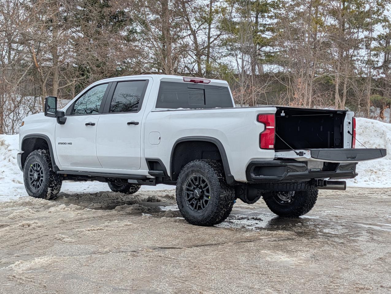 2026 Chevrolet SILVERADO 2500HD ZR2 Photo