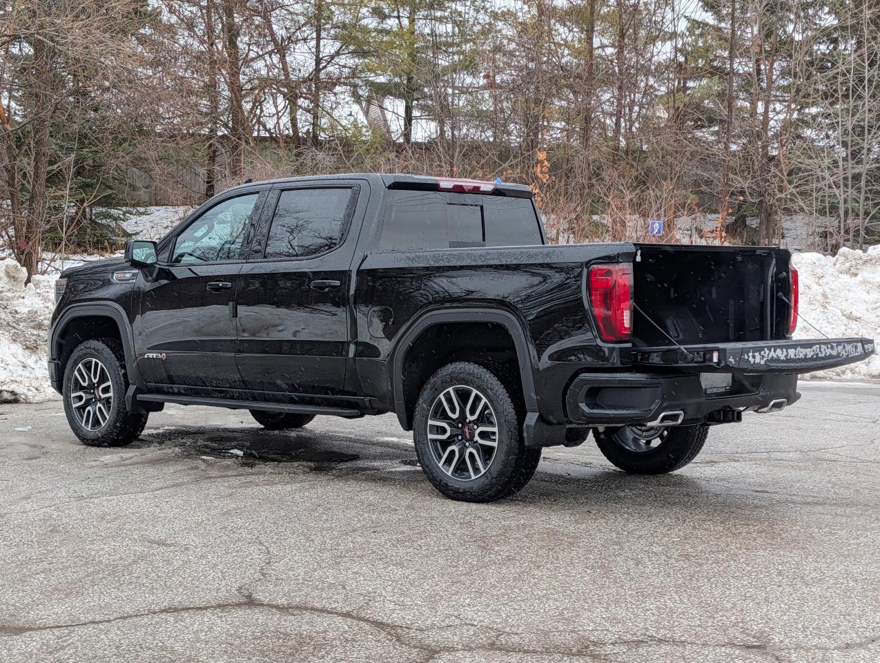 2026 GMC Sierra 1500 AT4 Photo