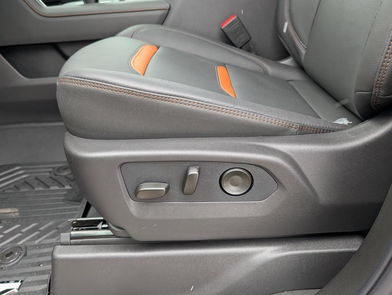 2026 GMC Sierra 1500 AT4 Photo