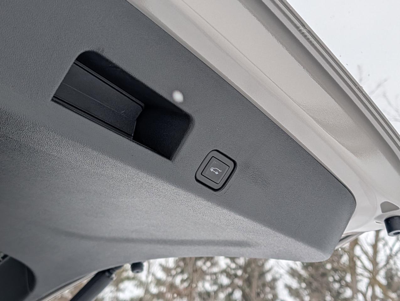 2026 Chevrolet Traverse Z71 Photo