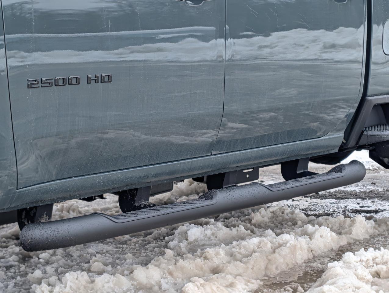 2026 Chevrolet SILVERADO 2500HD LTZ Photo3