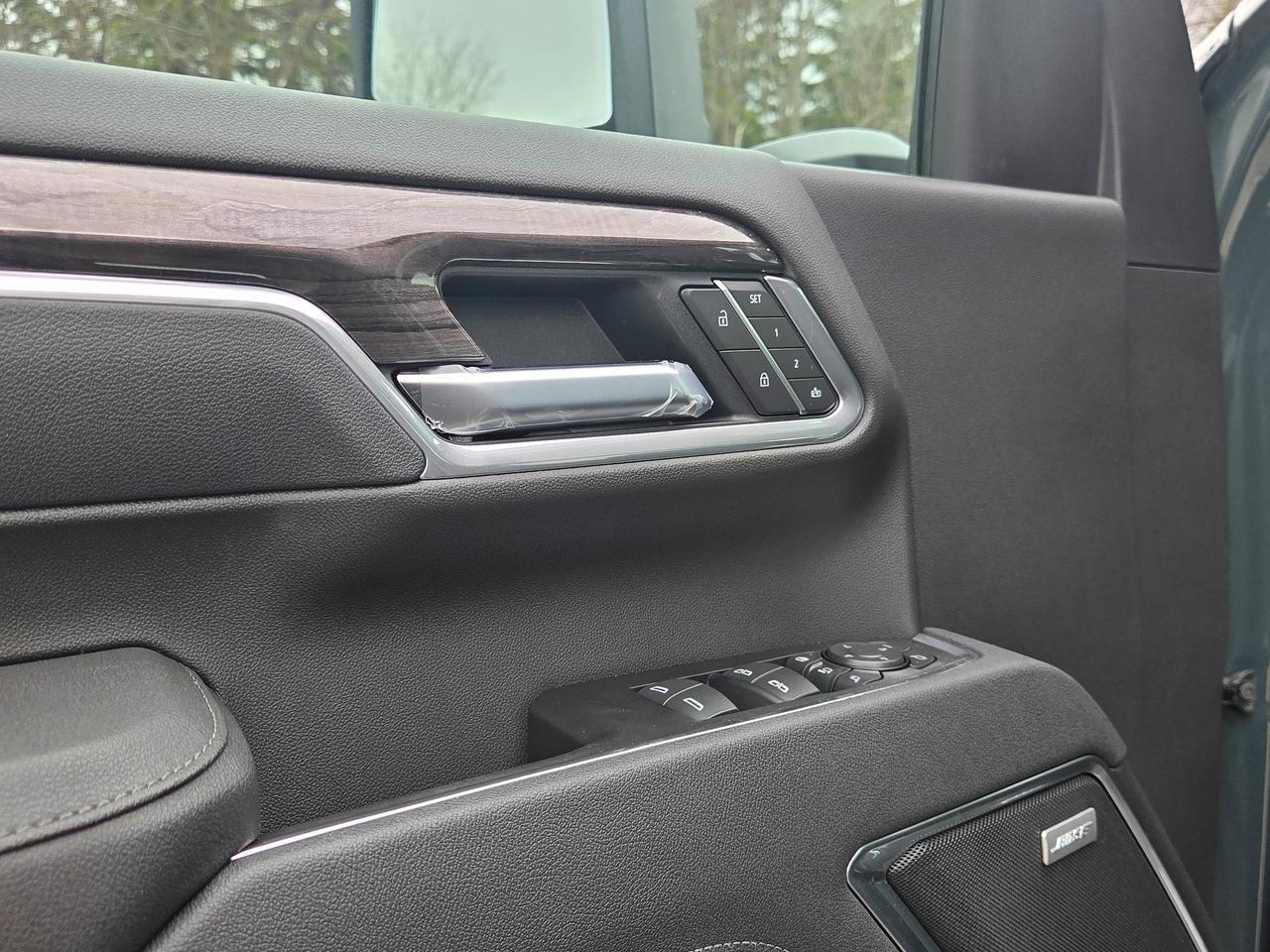 2026 Chevrolet SILVERADO 2500HD LTZ Photo