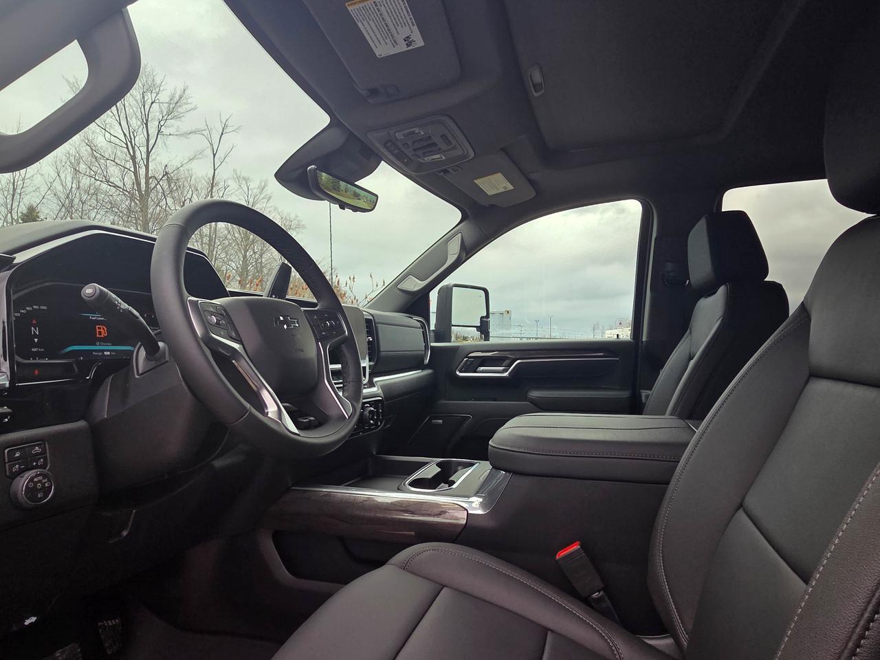 2026 Chevrolet SILVERADO 2500HD LTZ Photo