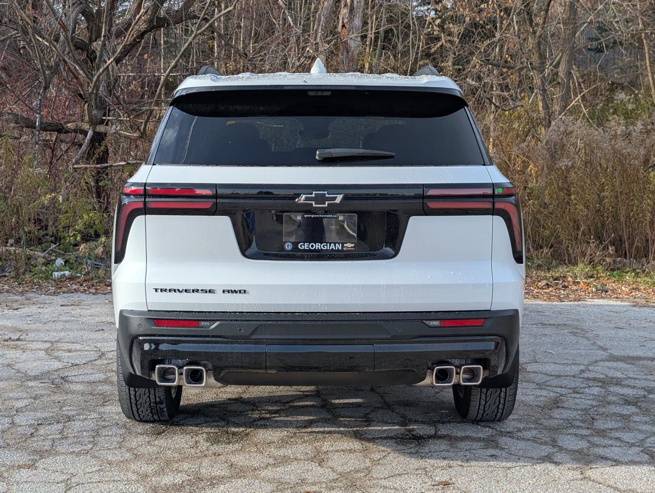 2026 Chevrolet Traverse LT Photo