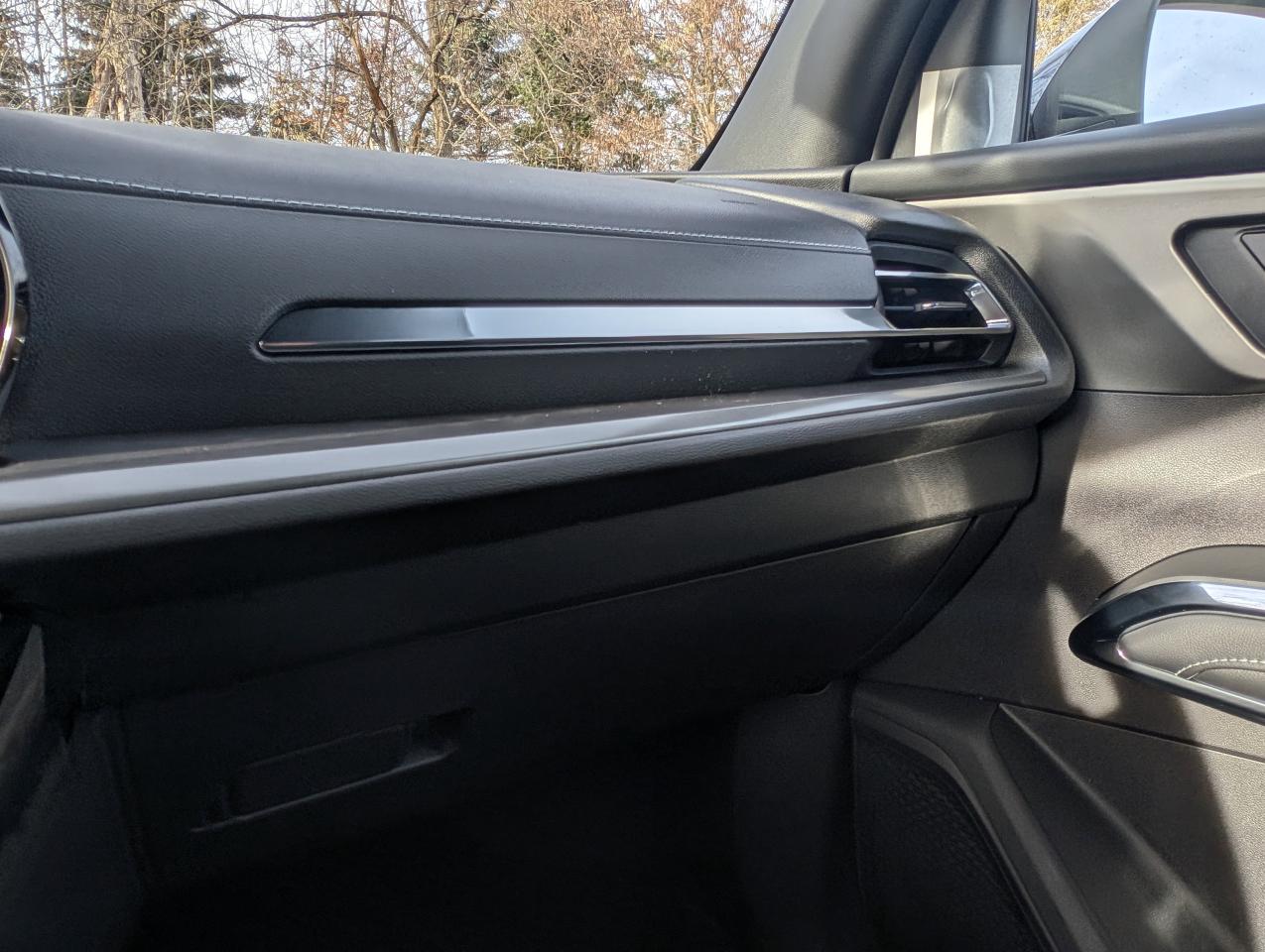 2026 Chevrolet Traverse LT Photo