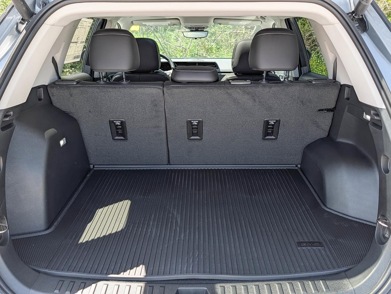 2026 GMC Terrain AWD Denali Photo