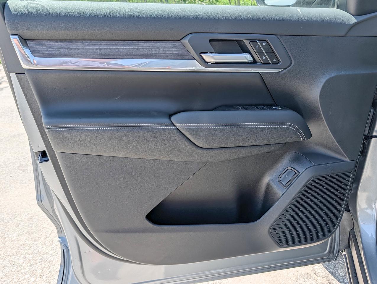 2026 GMC Terrain AWD Denali Photo