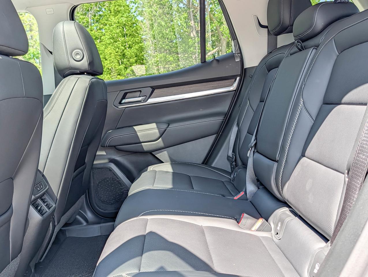 2026 GMC Terrain AWD Denali Photo