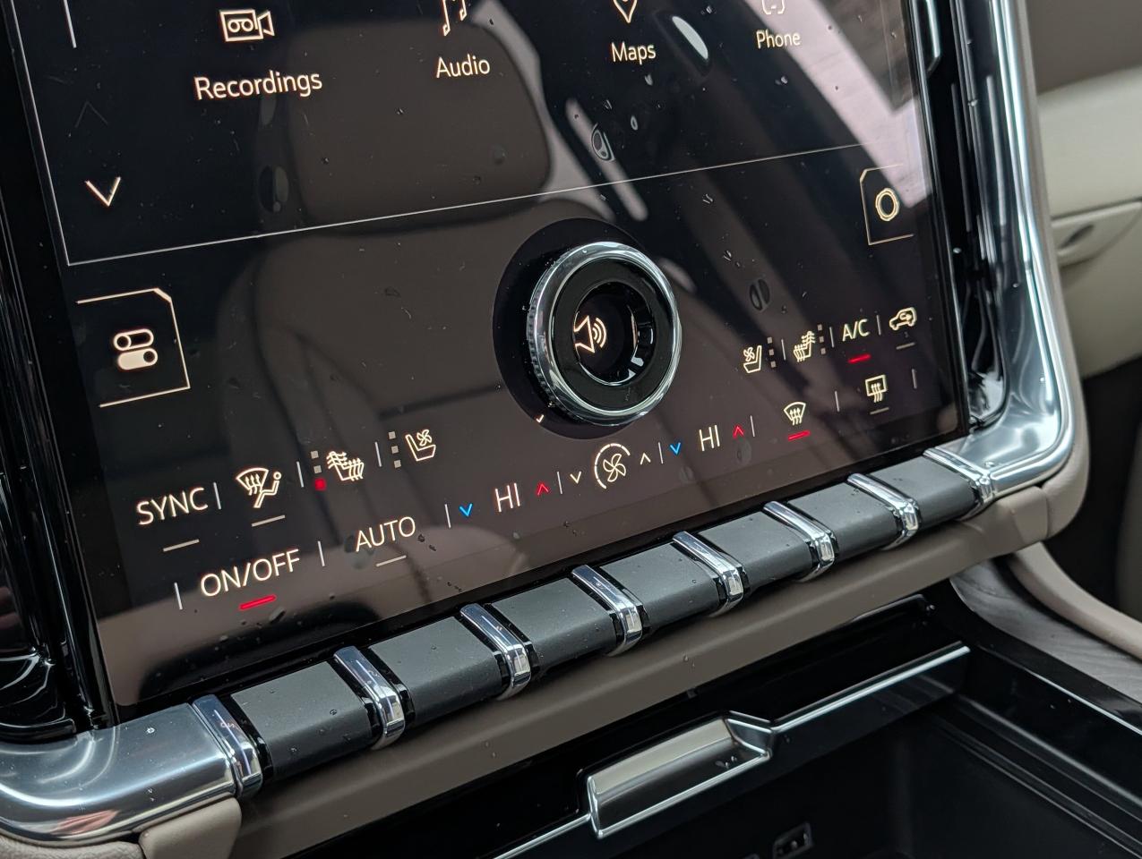 2026 GMC Yukon XL Denali Photo