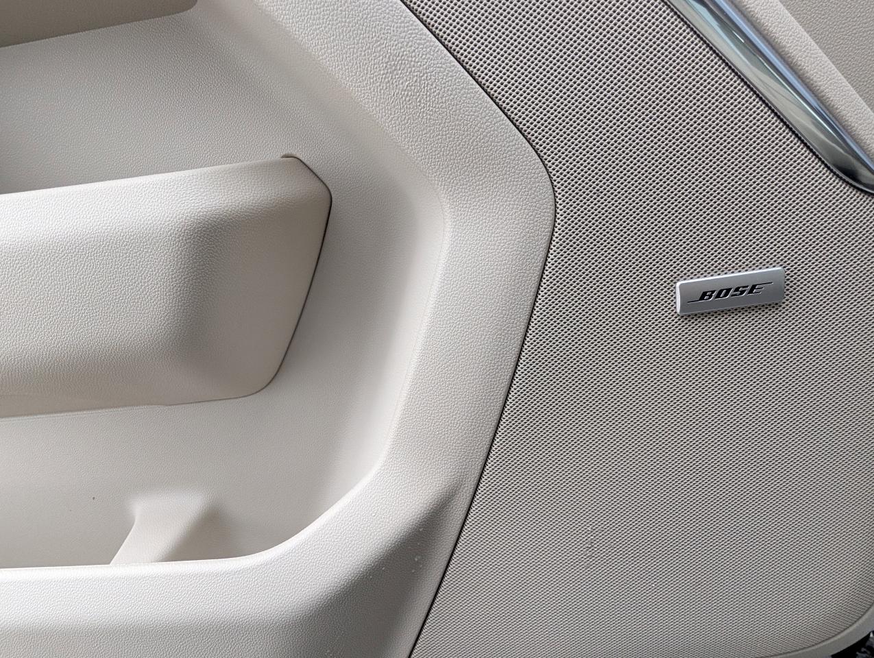 2026 GMC Yukon XL Denali Photo