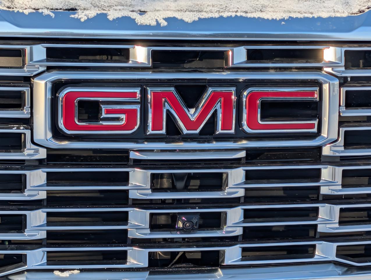 2026 GMC Yukon Denali Photo