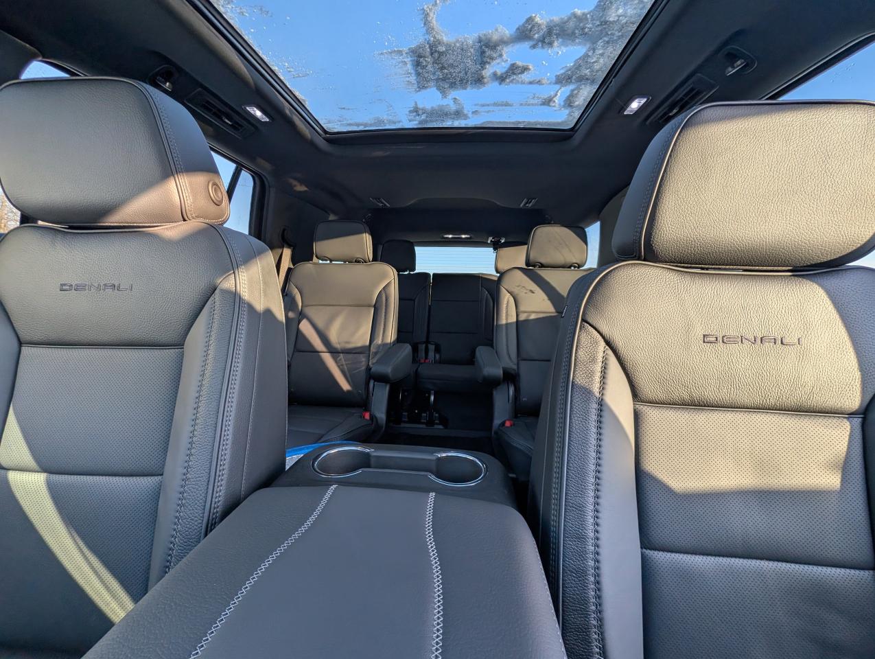 2026 GMC Yukon Denali Photo