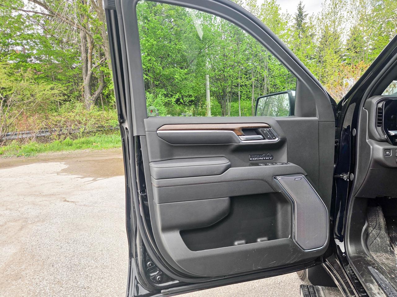 2026 Chevrolet Silverado 1500 High Country Photo