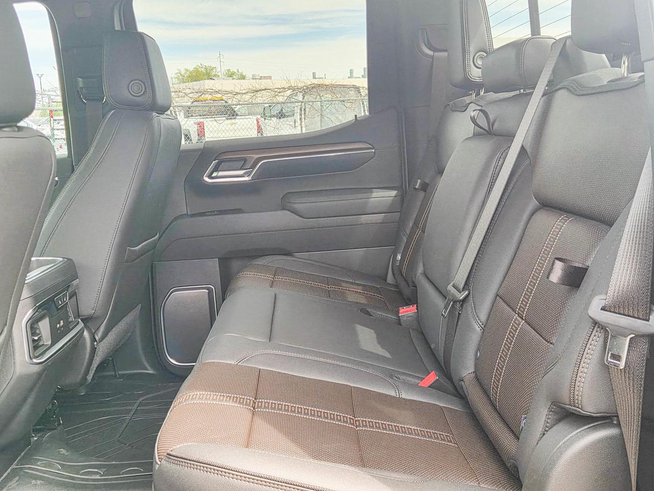 2026 Chevrolet Silverado 1500 High Country Photo