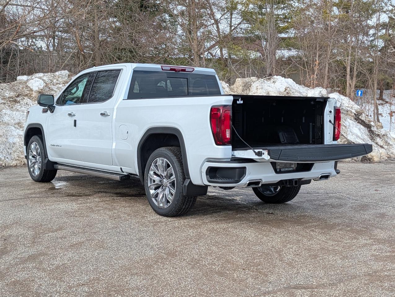 2026 GMC Sierra 1500 Denali Photo
