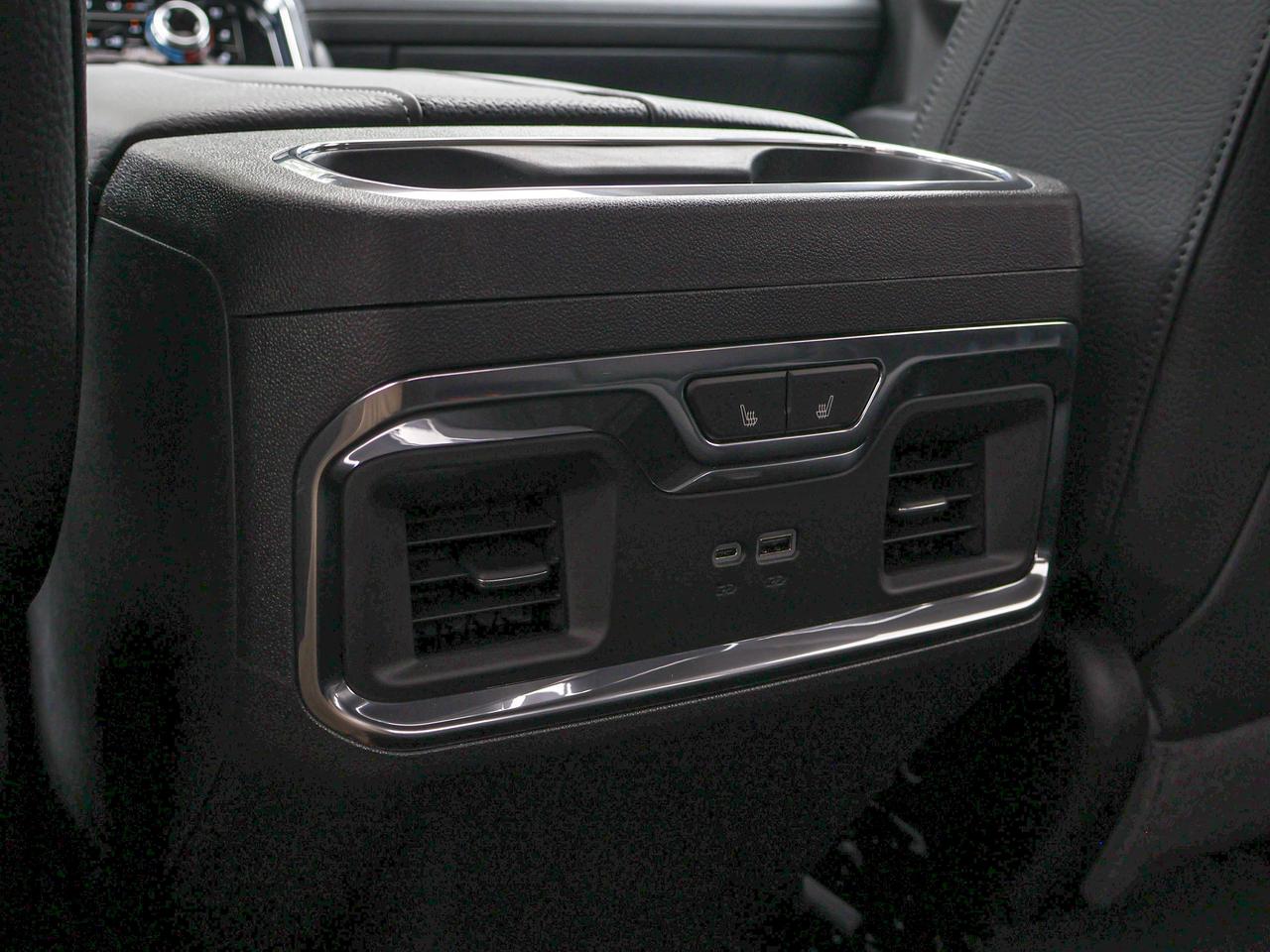 2026 GMC Sierra 1500 Denali Photo