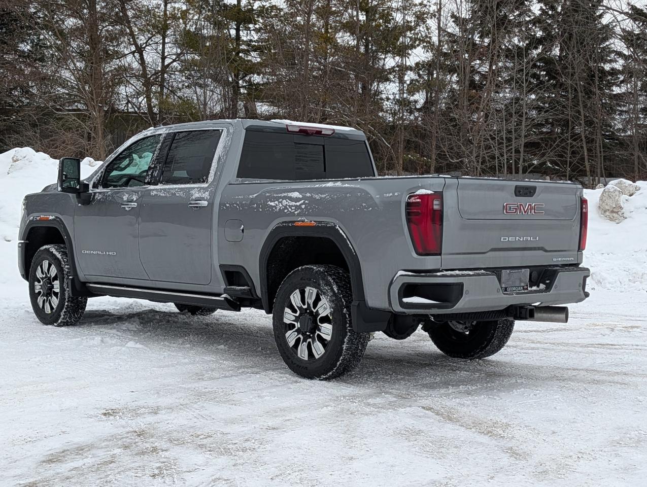 2026 GMC SIERRA 2500HD DENALI Photo