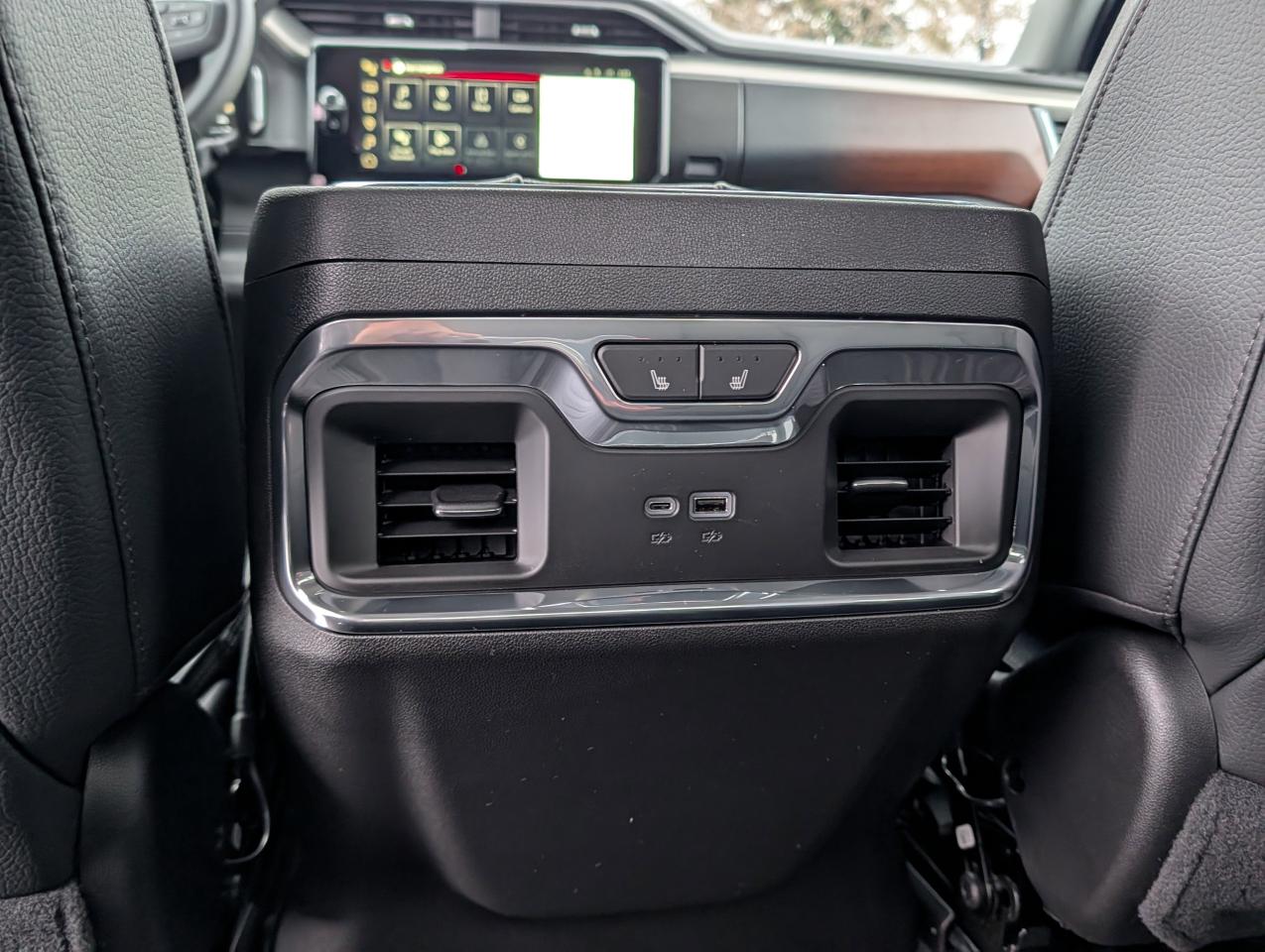 2026 GMC SIERRA 2500HD DENALI Photo