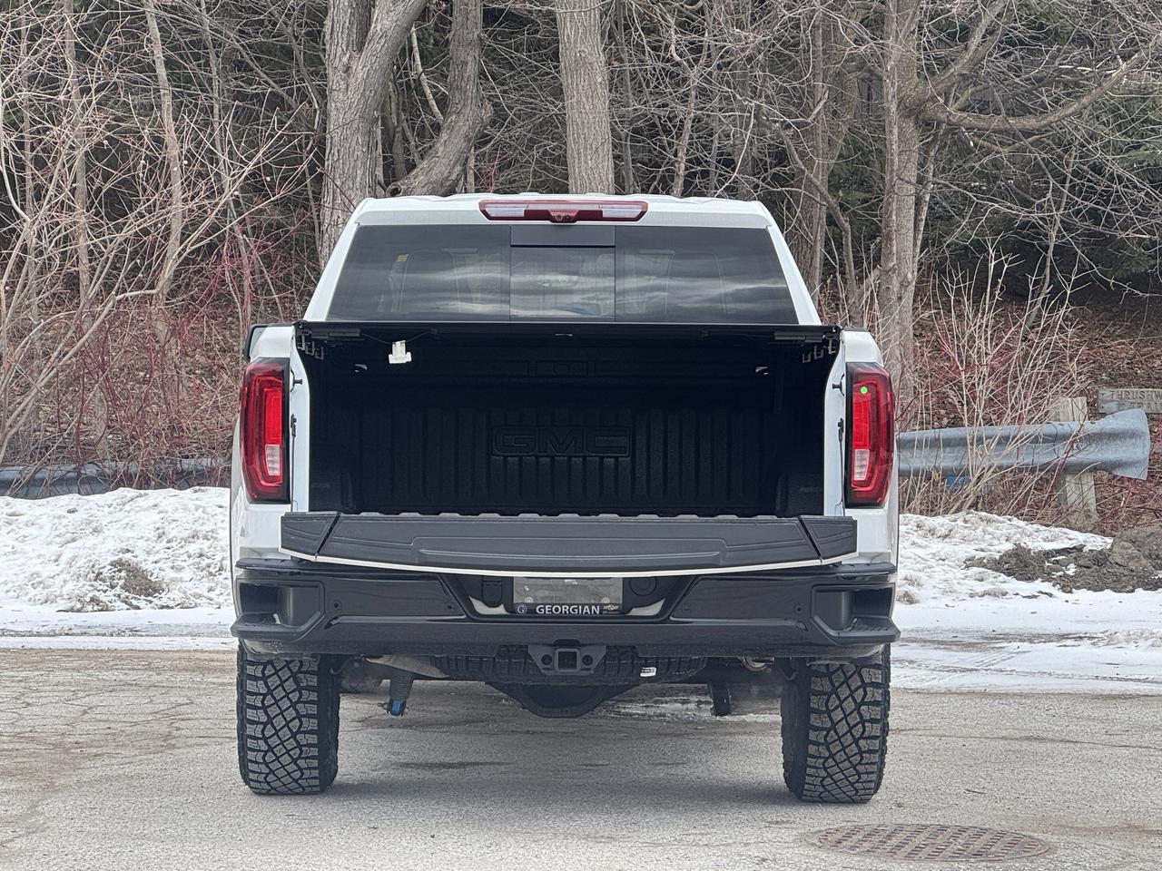 2026 GMC Sierra 1500 AT4X Photo