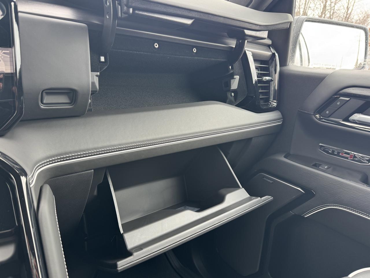 2026 GMC Sierra 1500 AT4X Photo