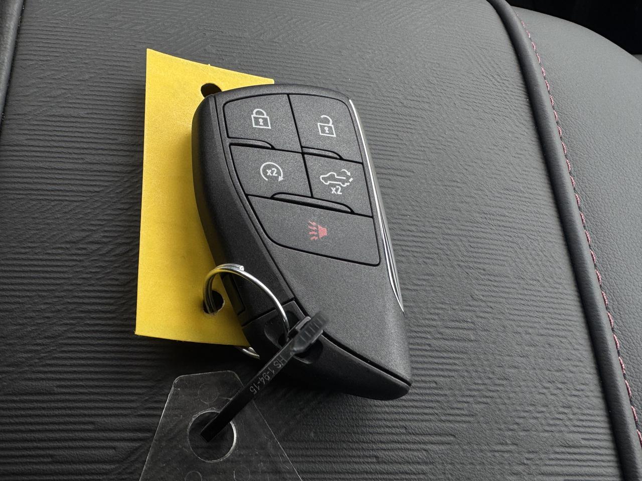 2026 GMC Sierra 1500 AT4X Photo