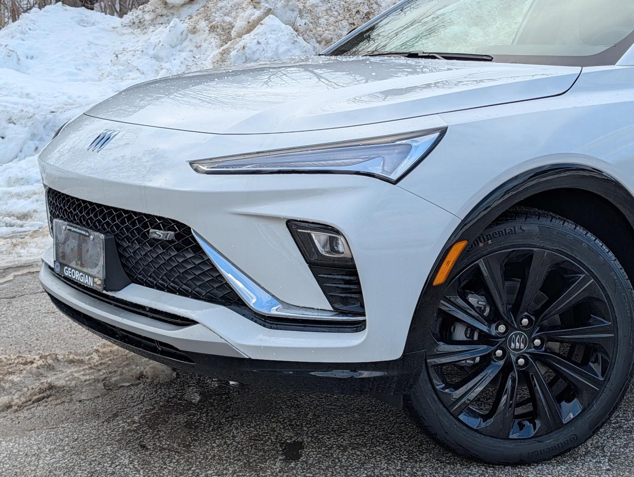 2026 Buick Envista Sport Touring Photo3