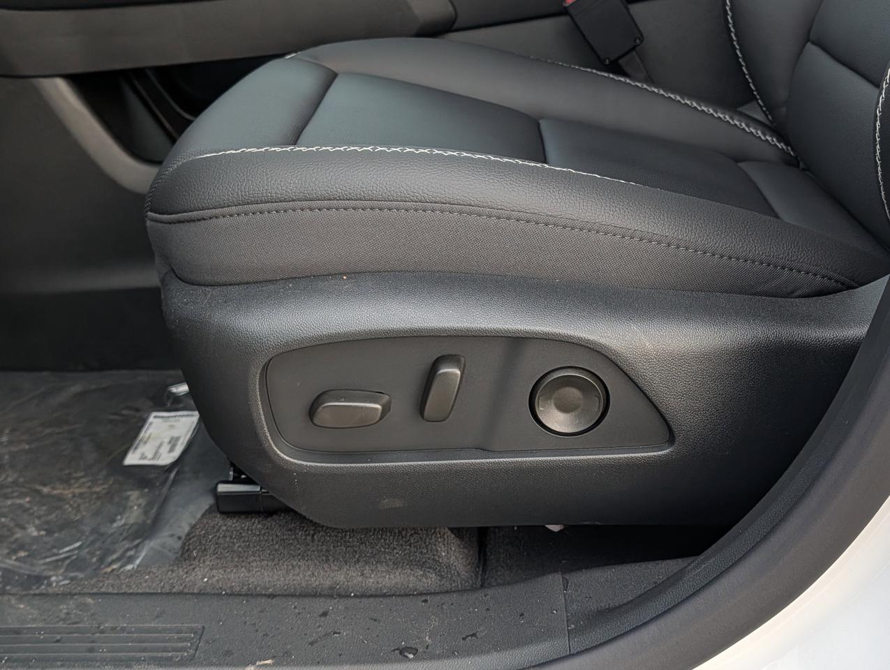 2026 GMC Terrain AWD Denali Photo